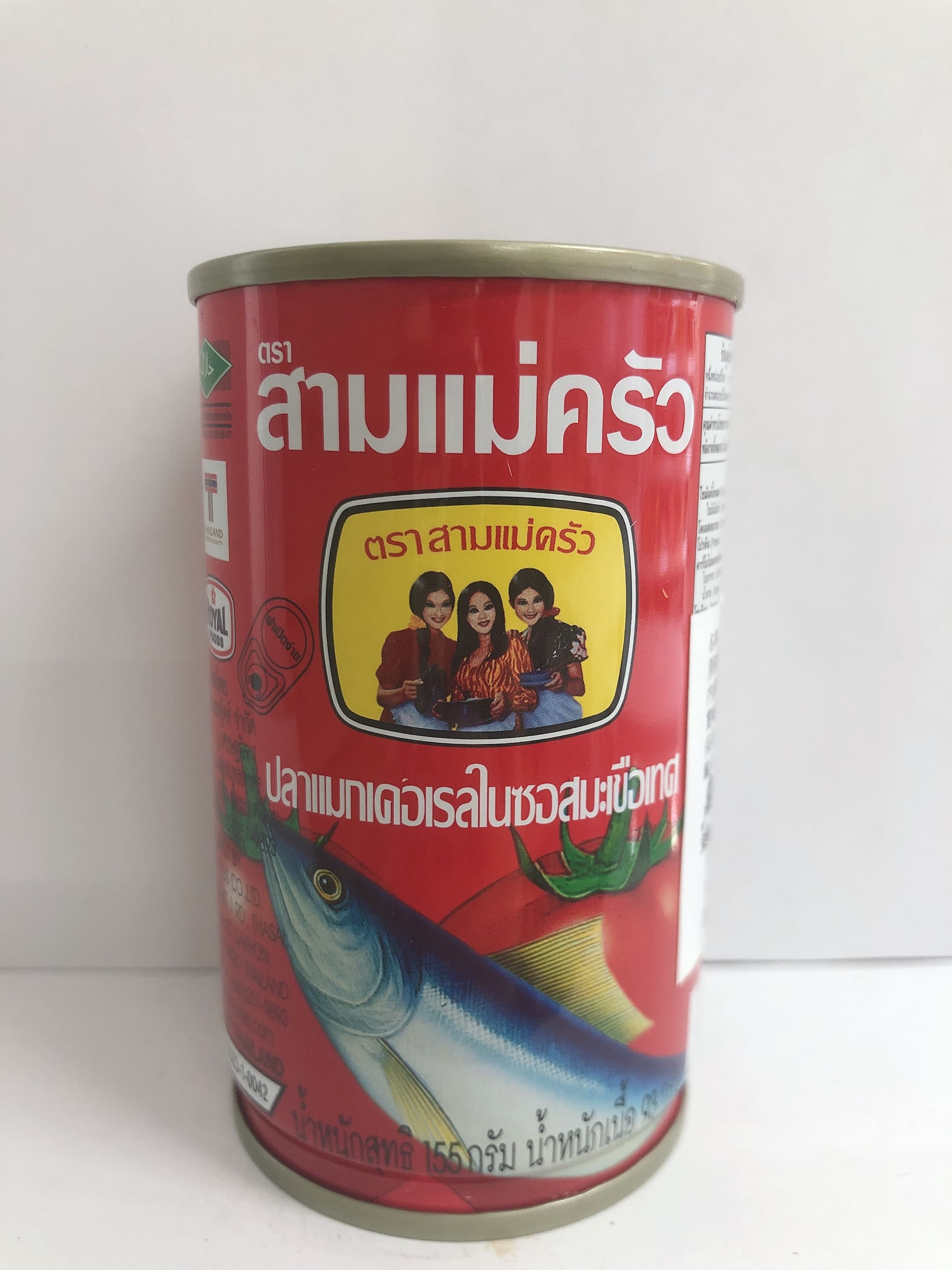 ត្រីសាឌីនកំប៉ុងក្នុងទឹកជ្រលក់ប៉េងប៉ោះ